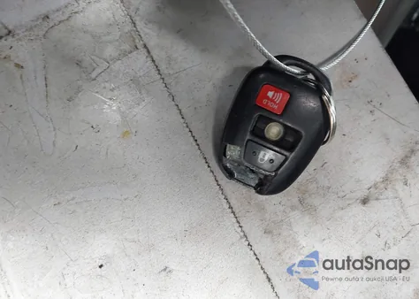 2015 Toyota Rav4 Le z USA, uszkodzony, nr VIN JTMZFREV5FD076779